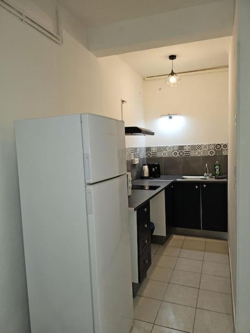 1-Centre-Ville Studio 25M2 Box A Bagages Gratuits Carcassonne Eksteriør billede